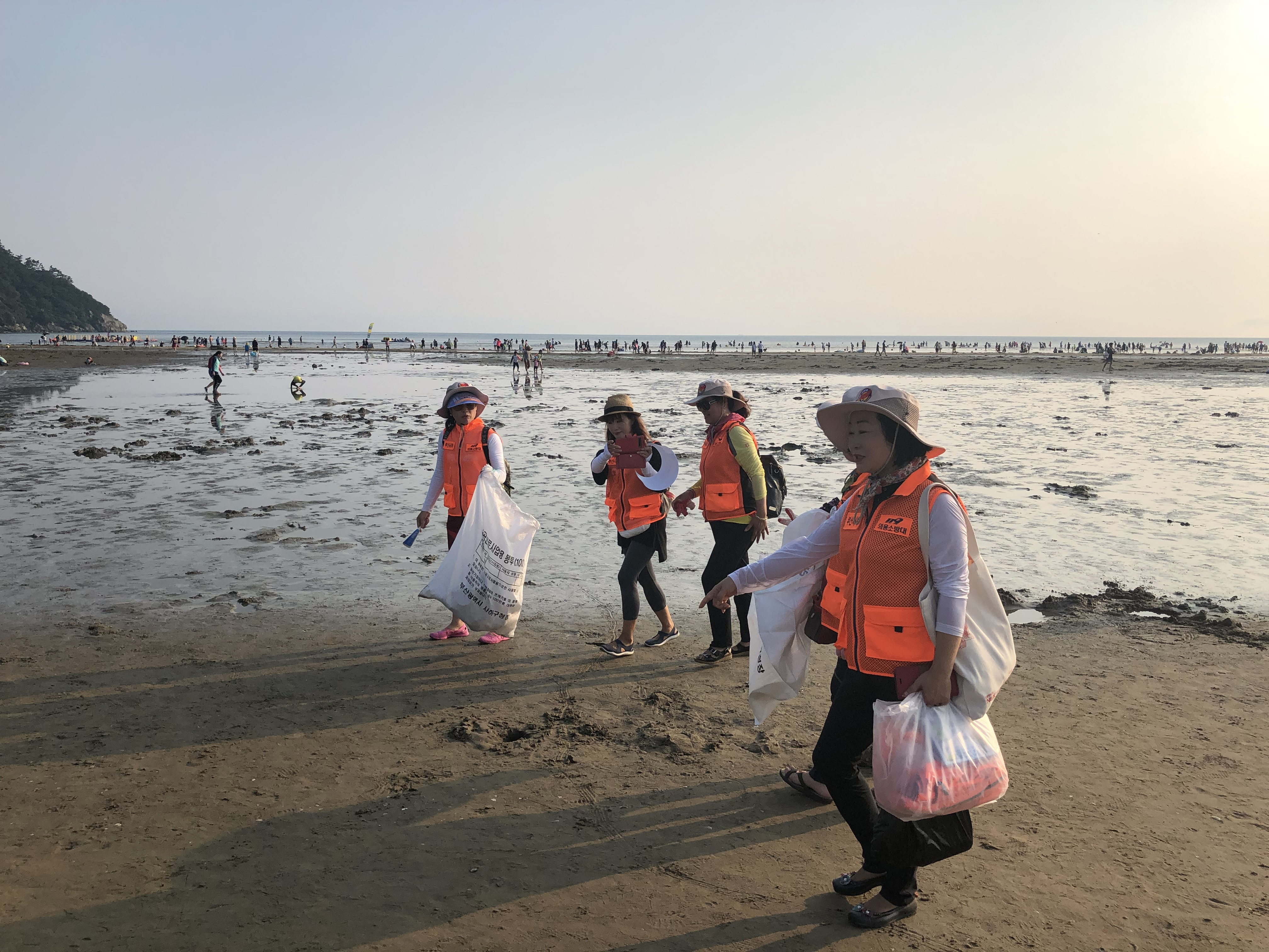 다대포 해수욕장 환경정화 캠페인(2019.08.04.) 사진2