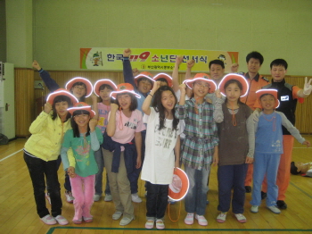 한국119소년단선서식및소방안전교실(구덕초교) 사진3