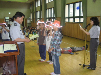 한국119소년단선서식및소방안전교실(구덕초교) 사진6