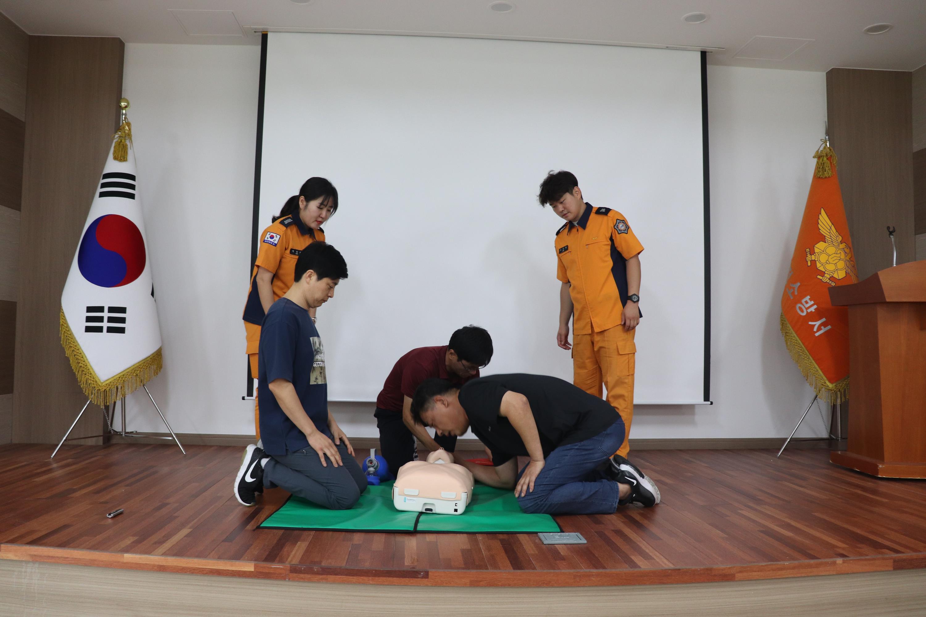 펌뷸런스 팀 CPR 교육훈련 사진2