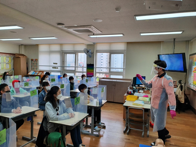 한국119청소년단 괴정초등학교 심폐소생술 교육(2021.04.06.) 사진1