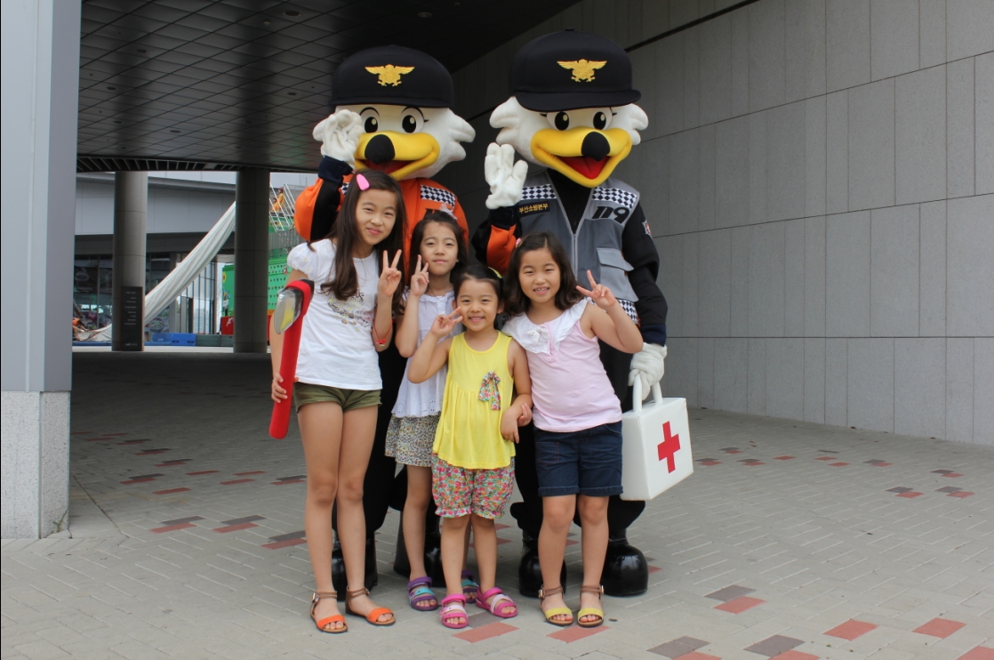 항만소방서, 해양환경사랑 어린이 동요대회 소방체험행사 실시  사진6