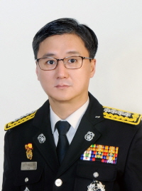 김헌우서장